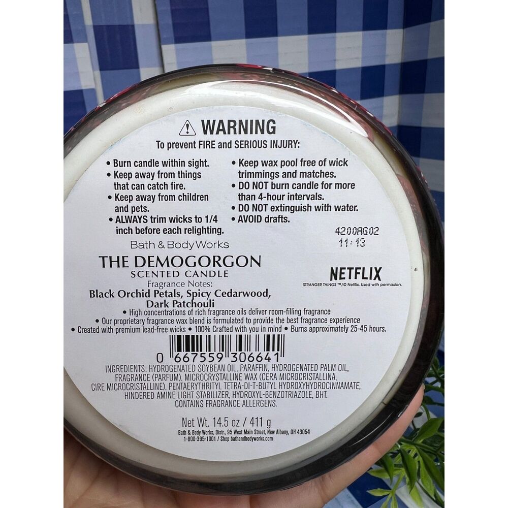 Stranger Things x Bath & Body Works Limited Edition Set - 3-Wick Candles Netflix - Picture 5 of 8